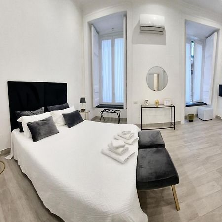 Maison Marinella Boutique Room Neapol Zewnętrze zdjęcie