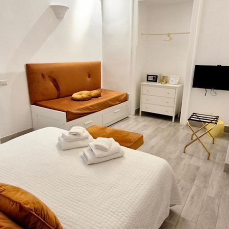 Maison Marinella Boutique Room Neapol Zewnętrze zdjęcie