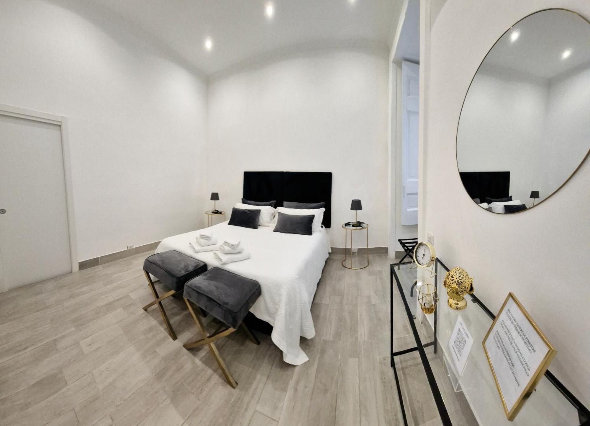 Maison Marinella Boutique Room Neapol Zewnętrze zdjęcie